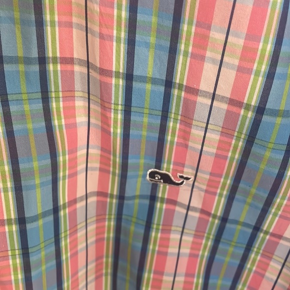 Vineyard Vine whale shirt size Lg - Picture 3 of 8